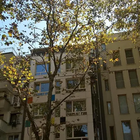 Alex Apartment ブルガス